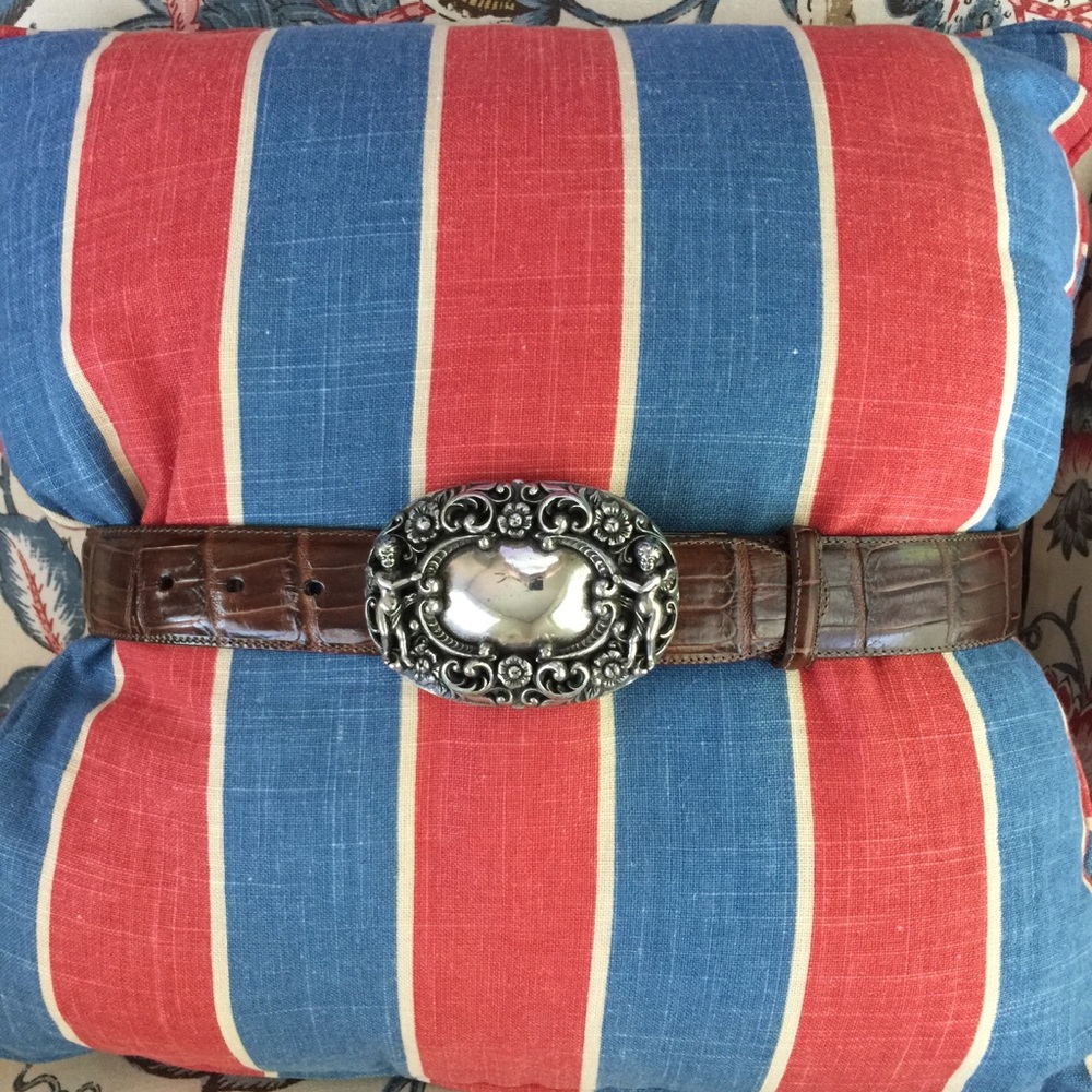 Brighton Silver & Embossed leather belt EUC